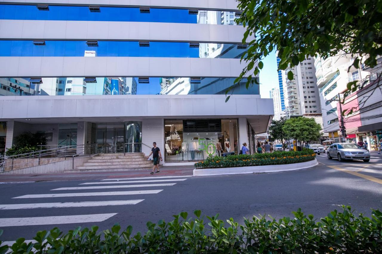 Apartamento Av. Brasil Frente Sh. Atlantico Balneário Camboriú Екстериор снимка